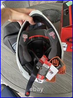 Brand New Bell Full 9 Carbon fiber Helmet