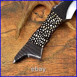 Custom Handmade Full Tang D2 Steel Stylish Hunting Knife With Snake Pattern