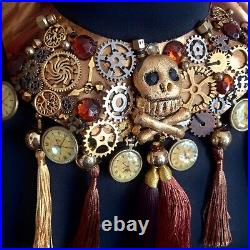 Luxury jewelry necklace vintage style pendant steampunk gears skull rhinestones