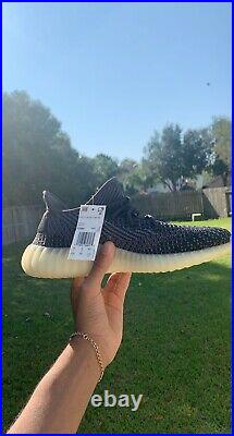 Yeezy Boost 350 V2 Carbon Size 10.5 Brand new in box Free Shipping