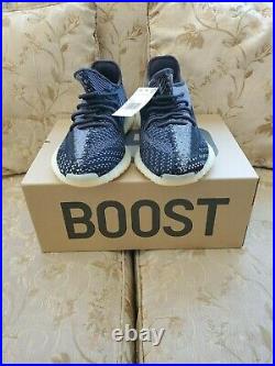 Yeezy Boost 350 V2 Carbon Size 9 Brand new in box Free Shipping